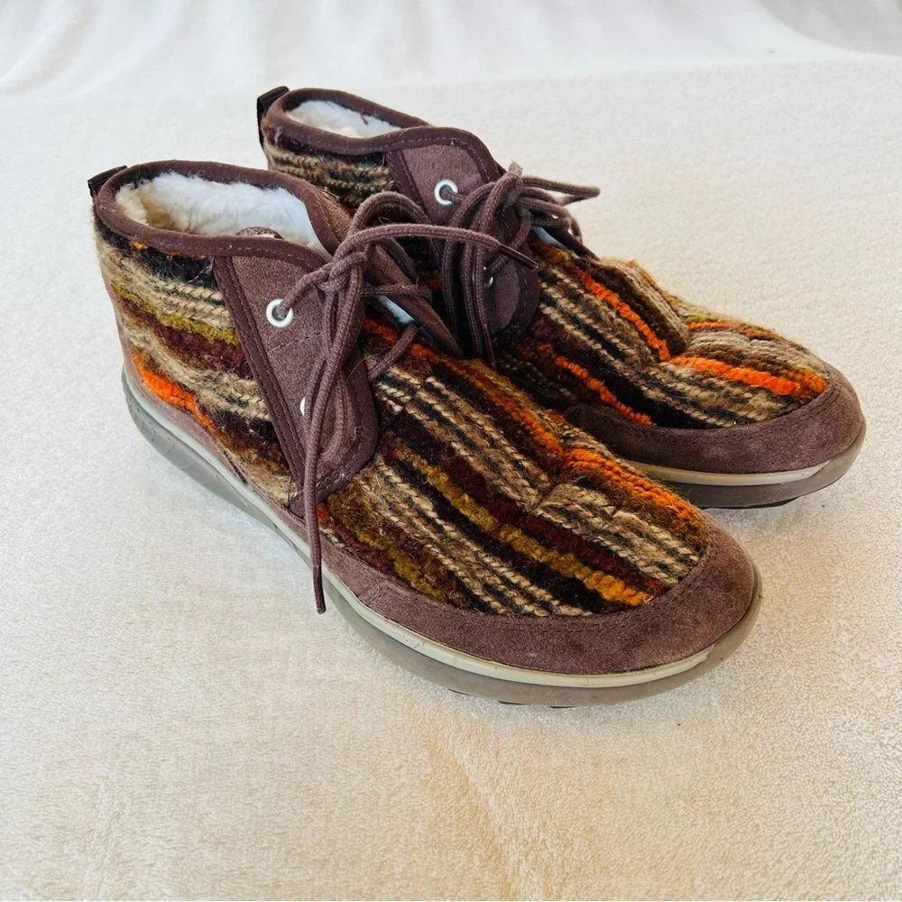 MERRELL PECHORA WESTERN WOOL CHUKKA BOOTS SHERPA ANKLE LACE UP SIZE 9